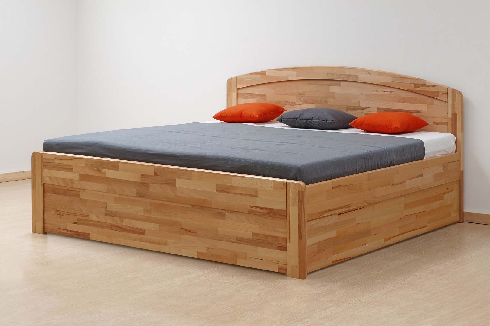 BMB MARIKA ART - masivní buková postel s úložným prostorem 90 x 200 cm, buk masiv
