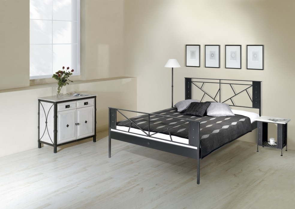 IRON-ART VALENCIA - industriální, loftová, designová, kovová postel 180 x 200 cm, kov