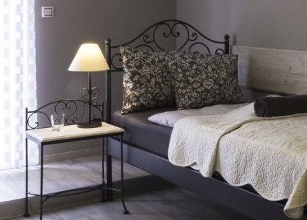 MALAGA kanape - romantická kovová postel 90 x 200 cm